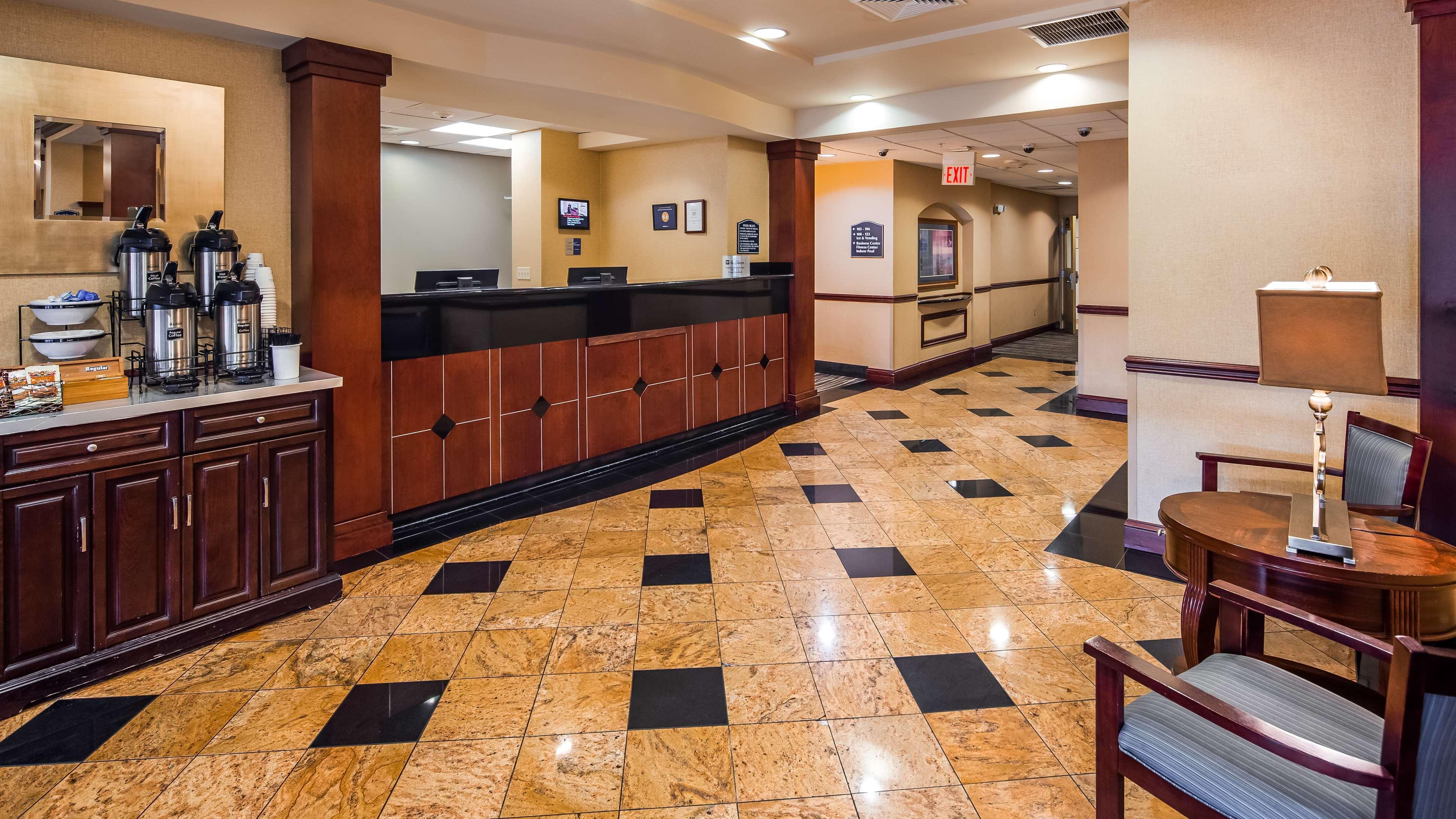 Holiday Inn Express & Suites - Williamstown - Glassboro By Ihg מראה חיצוני תמונה