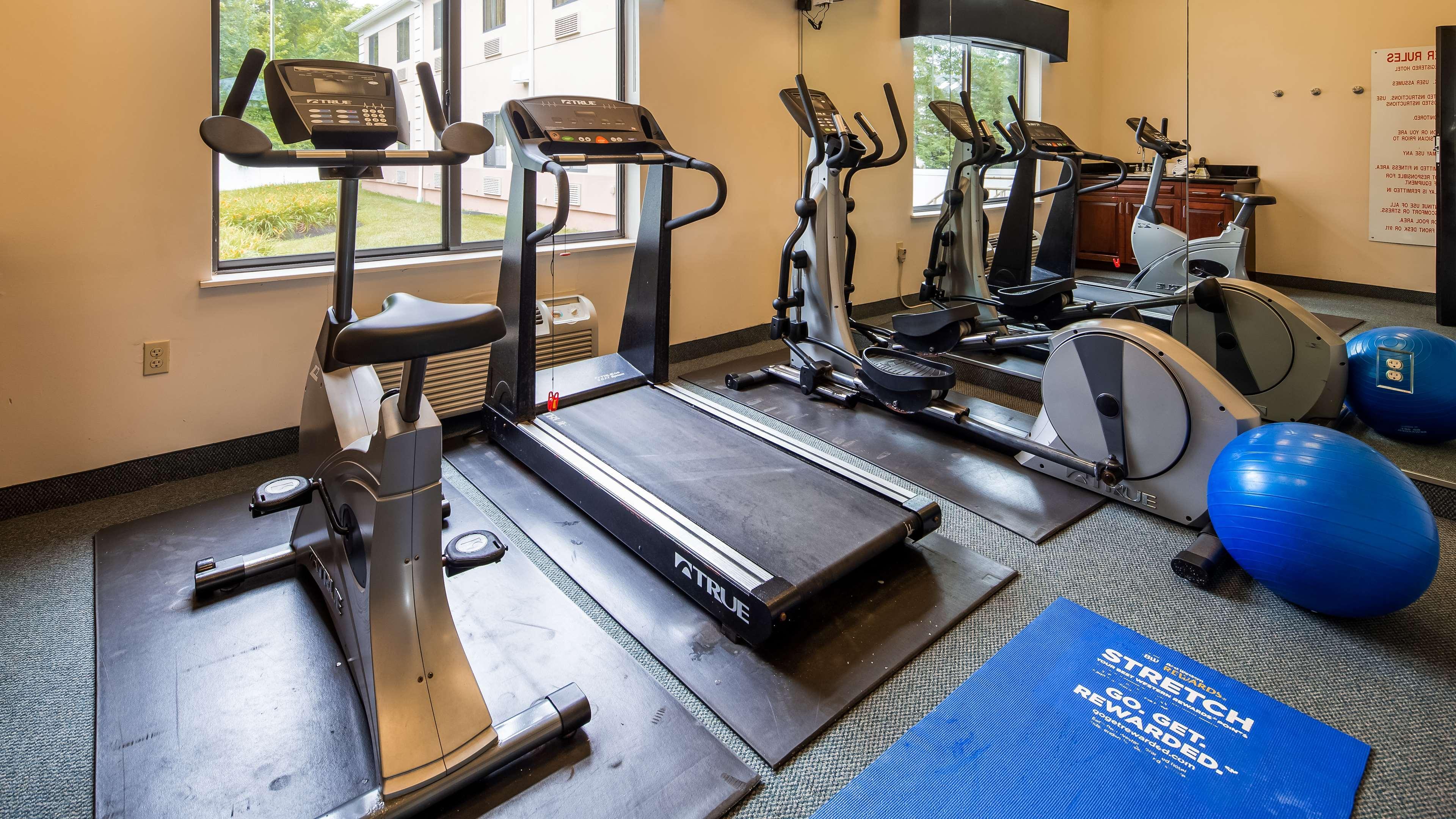 Holiday Inn Express & Suites - Williamstown - Glassboro By Ihg מראה חיצוני תמונה