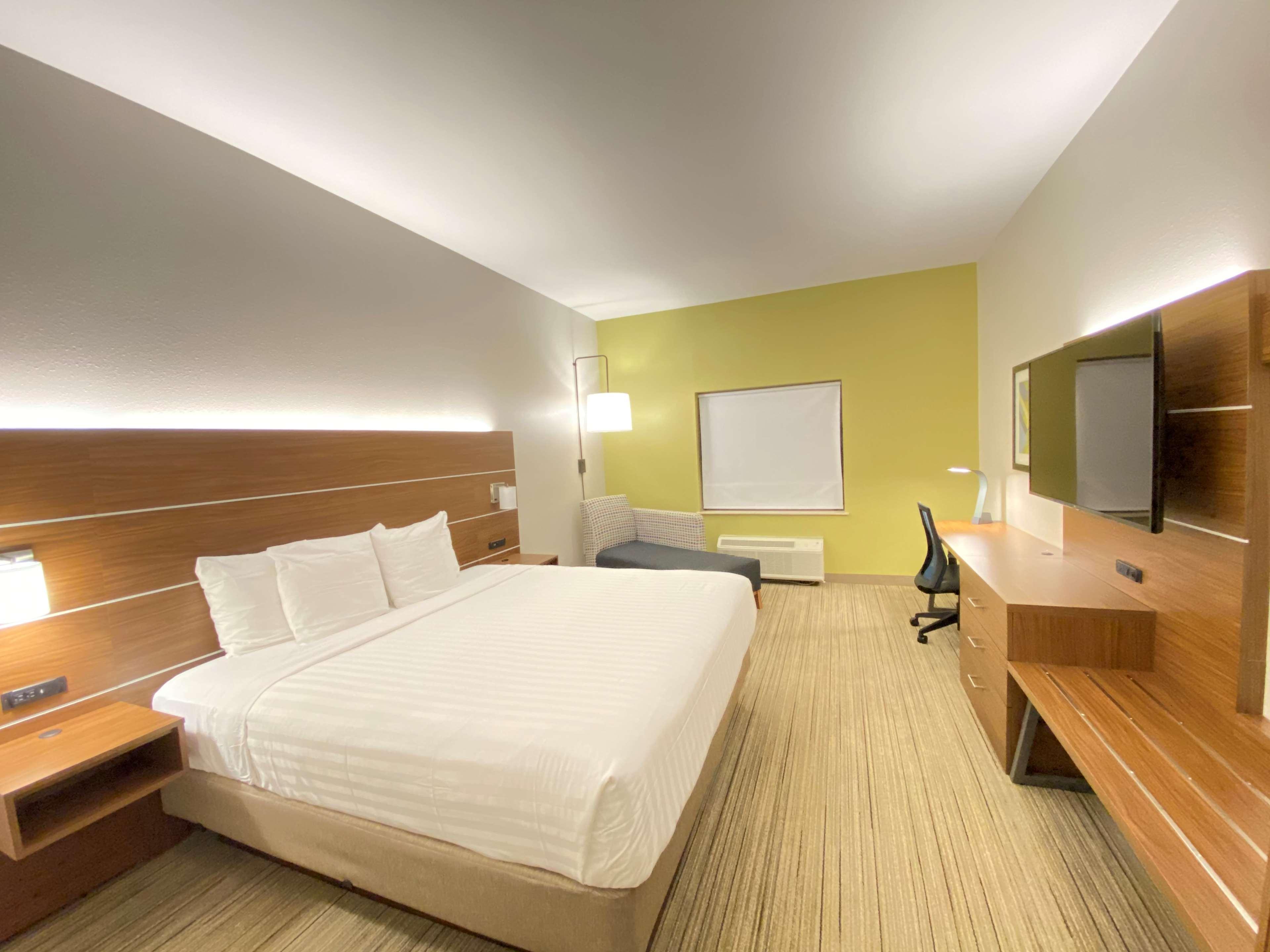 Holiday Inn Express & Suites - Williamstown - Glassboro By Ihg מראה חיצוני תמונה
